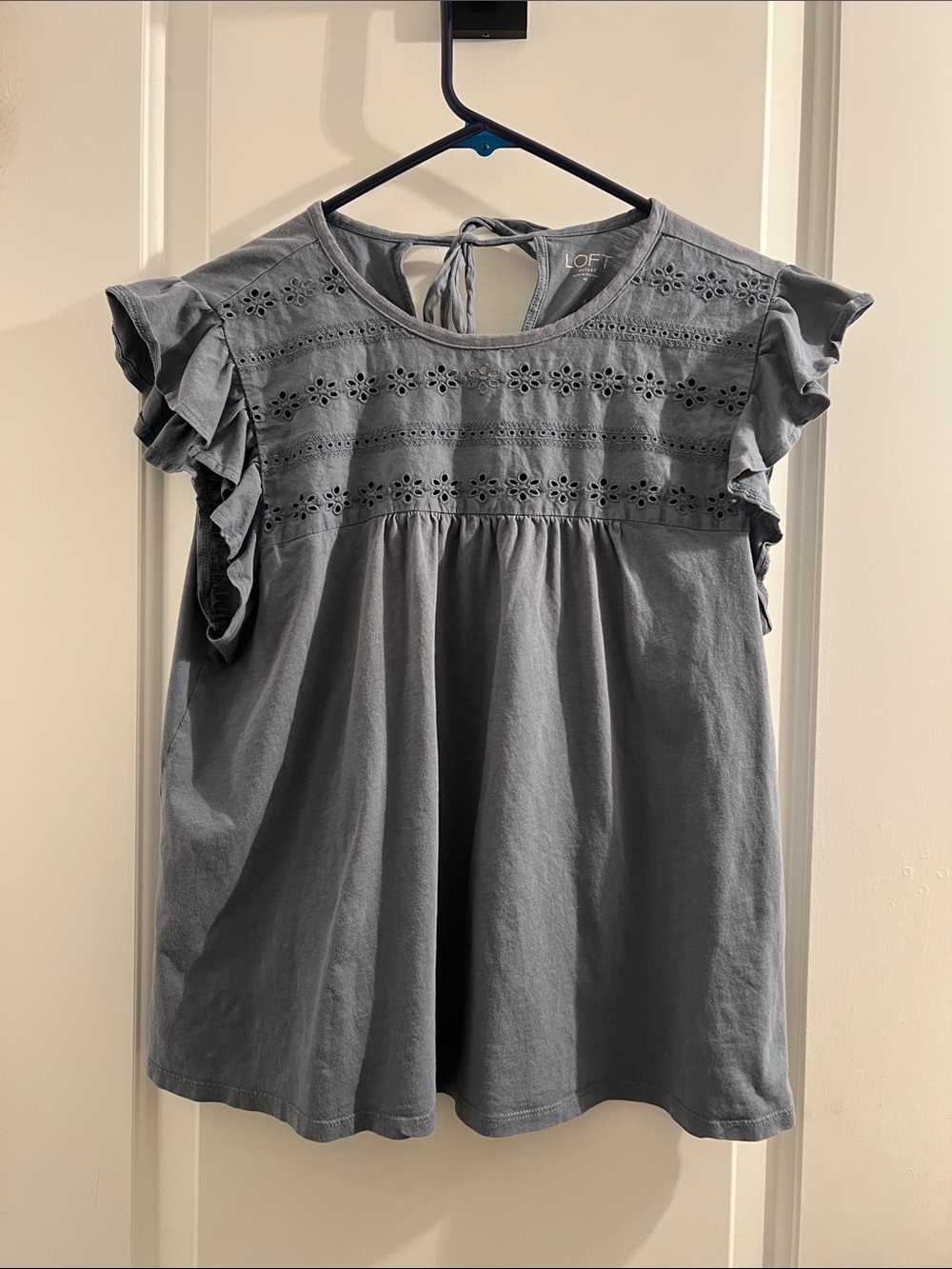 LOFT Blue-Gray Eyelet Ruffle Sleeve Top